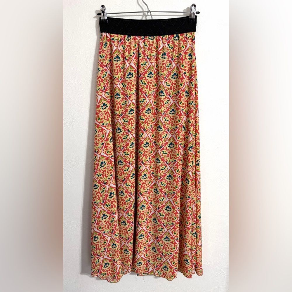 Lularoe Lucy chiffon maxi skirt, bright floral medallion pattern, size XS